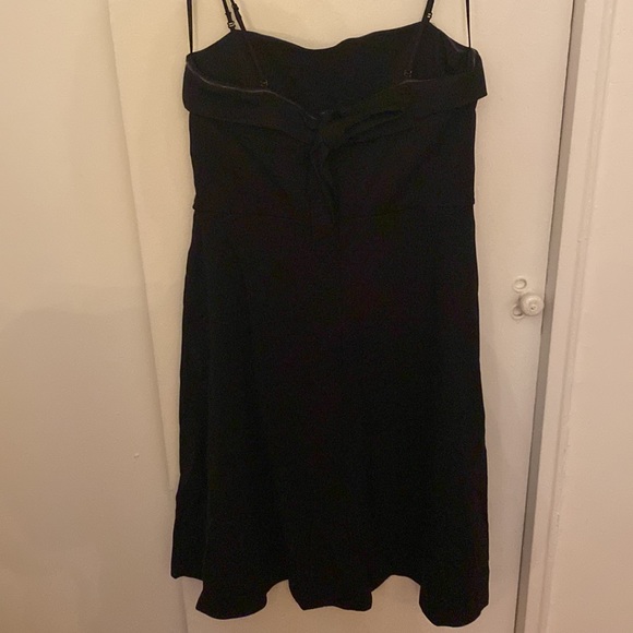 Banana Republic black strapless dress - Picture 3 of 4